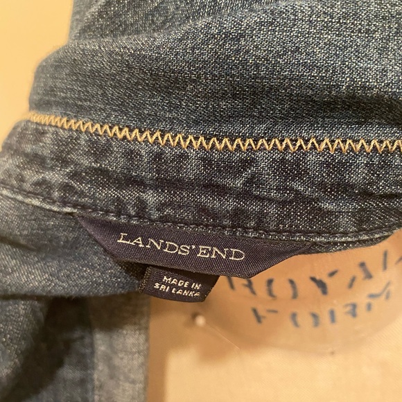 Lands End denim top. Vintage lace added to cuff. Size 14 - Picture 7 of 12